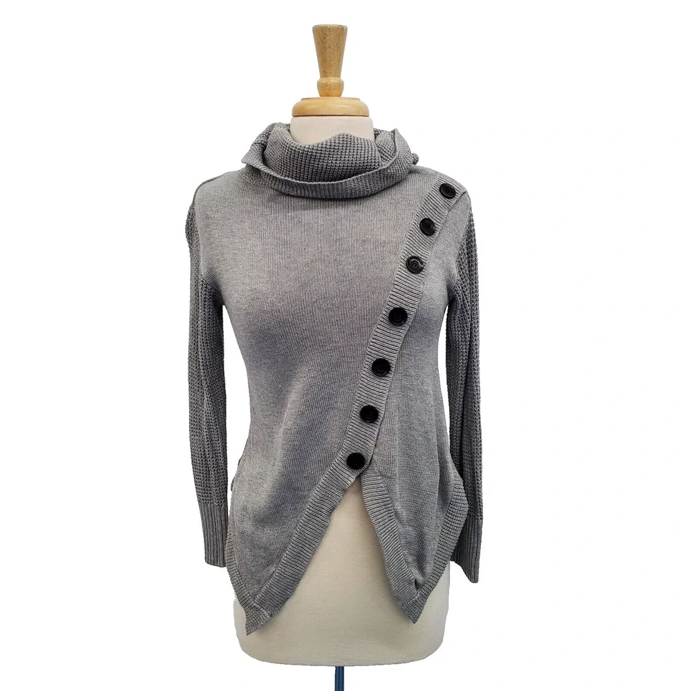 Womens Gray‎ Waffle Knit Cross Body Button Turtleneck Sweater Size S Long Sleeve